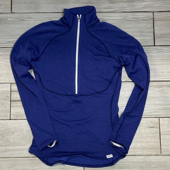 Patagonia Capilene 4 Expedition Weight Top - XS - EUC - Picture 6 of 6